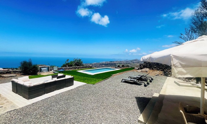 Santa Maria de Guía de Gran Canaria Villa | Villa Alegría Gran Canaria. Has llegado al paraíso, relájate y disfruta!!