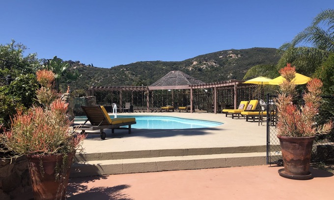 Jamul Casa | Acabas de encontrar el lugar de reunión familiar más singular de San Diego.