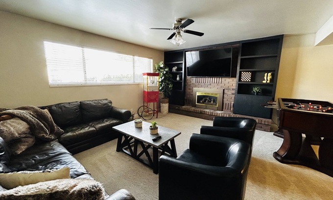 Lakeview Apartamento | You will be close to everything when you stay at this centrally-located place.