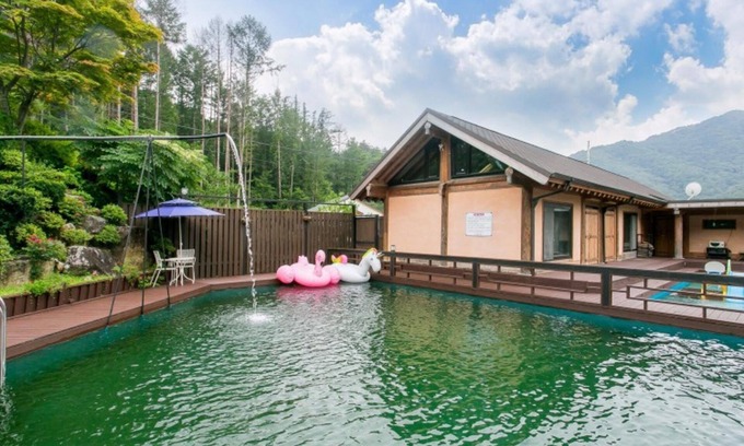 Suju Casa | Youngwol Dudeokgol Hyu Pension