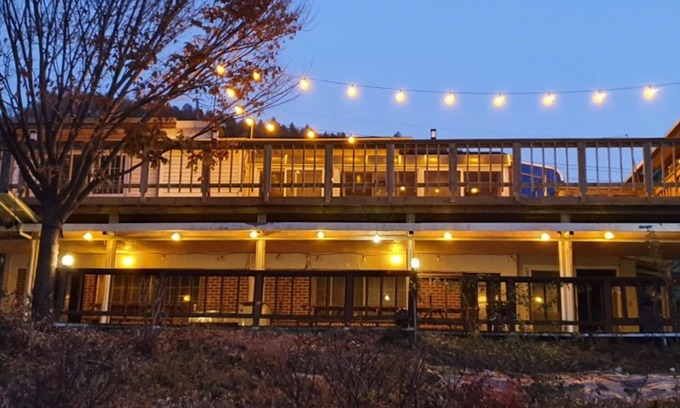 Yeongwol Casa | Youngwol River and Stars Pension