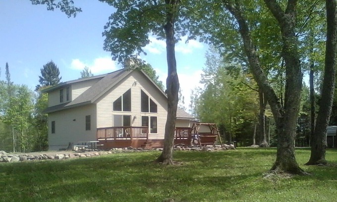 Weyerhaeuser Casa | Your adventure awaits in the Blue Hills!