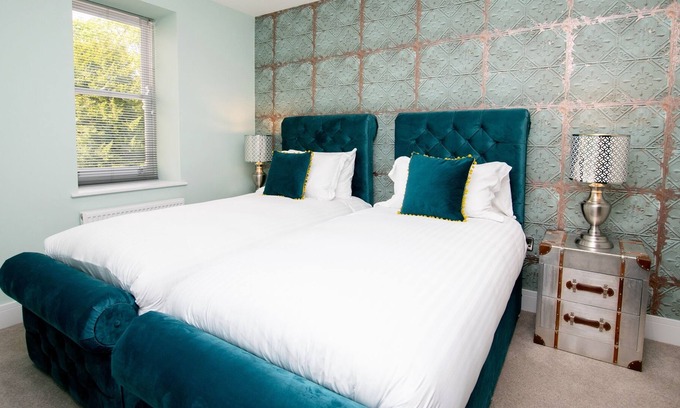 Cotham Casa | Your Apartment Rowan Tree - No 5