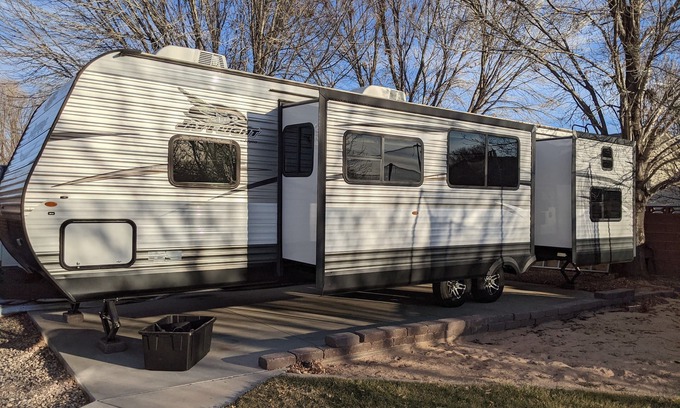 Washington Fields Casa | YOUR COMFY STAYCA WHILE YOU PLAY