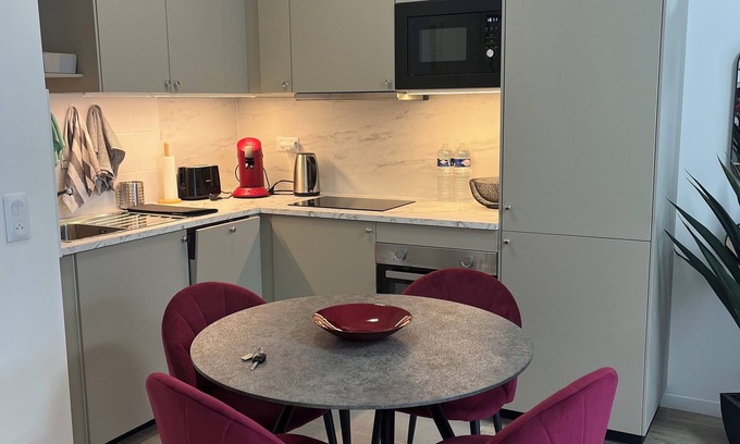 Livry-Gargan Apartamento | Your cosy nest in Livry Gargan, about 25 minutes by public transport from Paris
