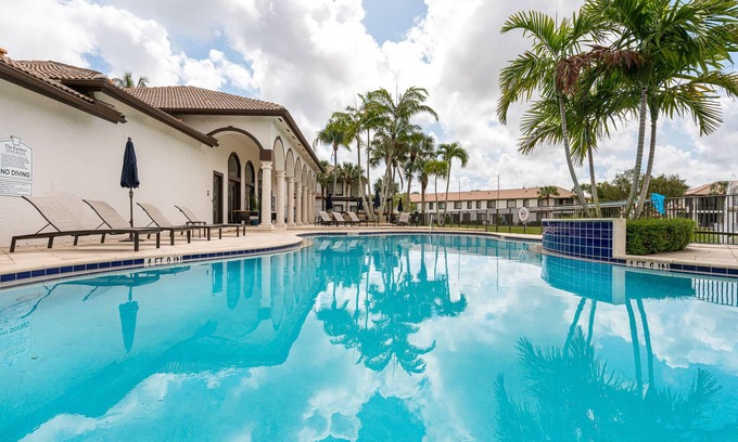 Delray Beach Apartamento | Your Delray Beach Oasis: Lakeview