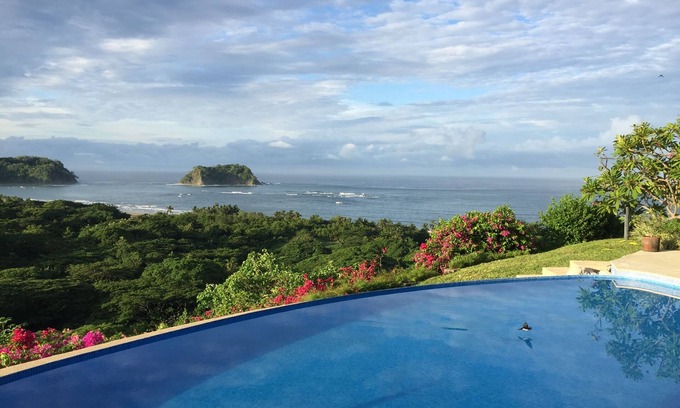 Sámara Villa | SURF, FISH, ECO TOUR, ZIP LINE, RAFT, ATV, ANIMAL WATCH o JUST RELAX!