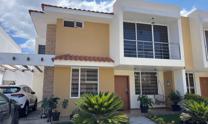Atuntaqui Casa | Tu hogar lejos de tú casa