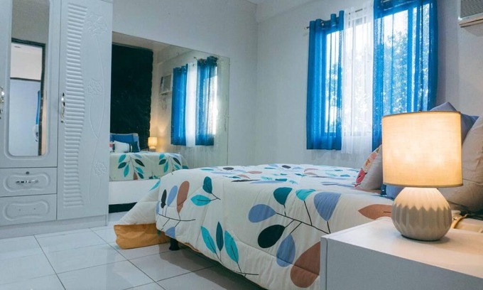 Bacolod Casa | Your home away from home 3 rooms & 24 hours guard