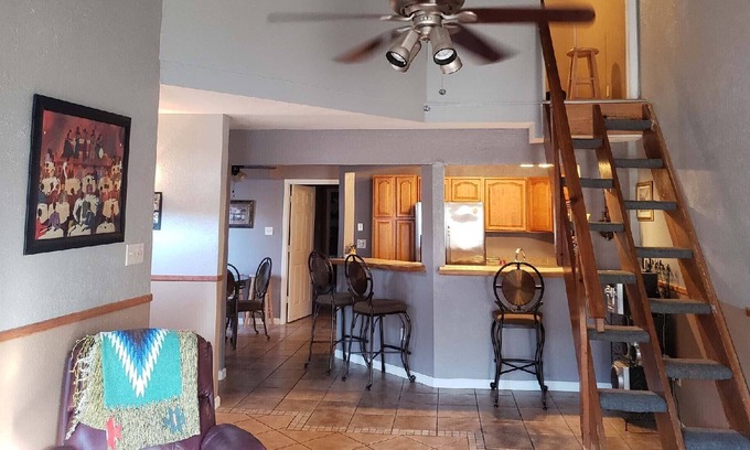 Little Woods Condominio | Su hogar lejos de casa!