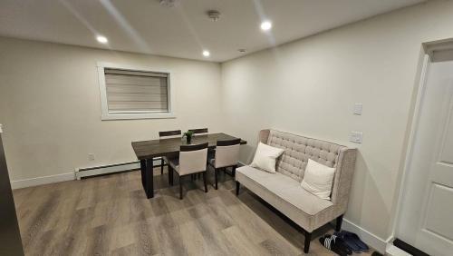 Delta Casa | Your Home - Spacious Private Suite