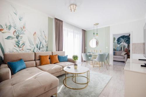 Ujlipotvaros Apartamento | Your Ideal City Escape with Parking Included