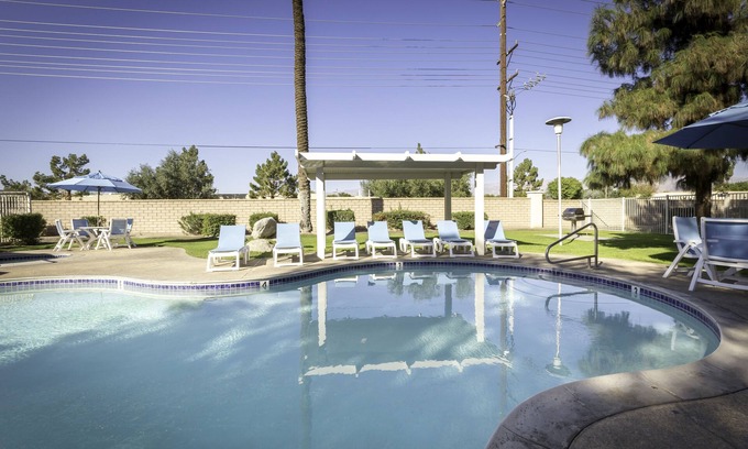 Indio Hotel | Your Indio Home for Relaxation! Pet-friendly Property, Outdoor Pool!