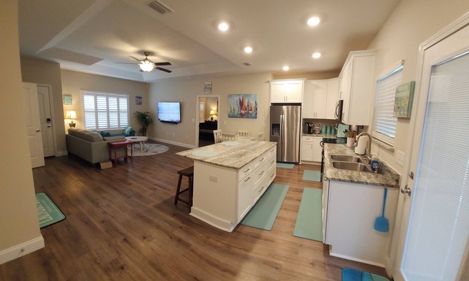 Fort Walton Beach - Destin Casa | Your luxury suite in Choctaw Beach!