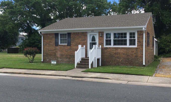 Chincoteague Casa | ¡Sus memorables vacaciones en la isla comienzan donde termina la acera!
