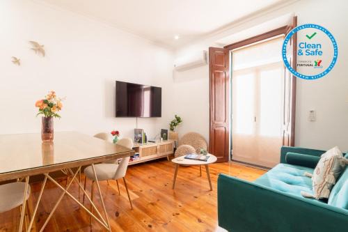 Penha de Franca Casa | Your New Home in Lisbon - AC and Fast Wi-Fi