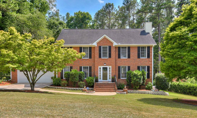 Houndslake Casa | Your Oasis in Aiken - Great for families