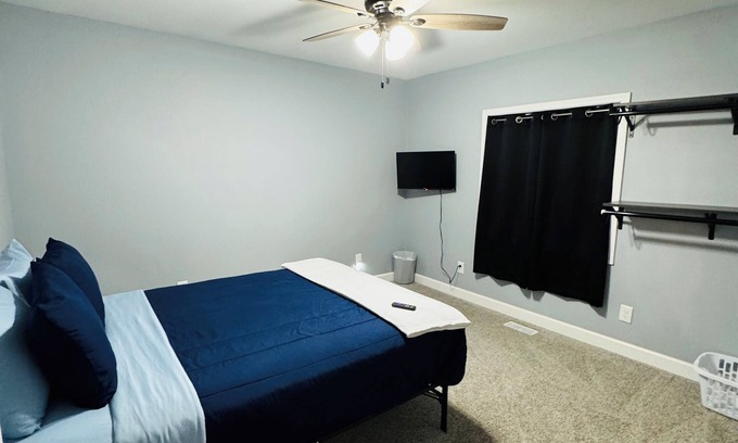 Terre Haute Casa | Your One Of A Kind Rental! Family and Friendly With A Pool Table and Foosball.