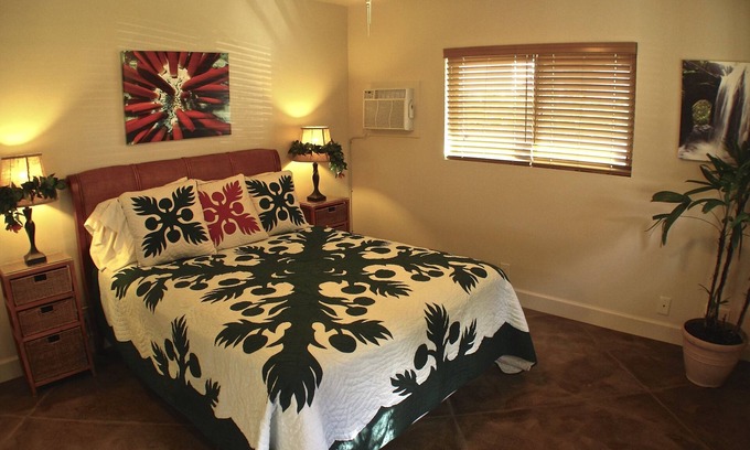 Kihei Cabaña | ¡Tu propia casa privada, The Hibiscus Hideaway!