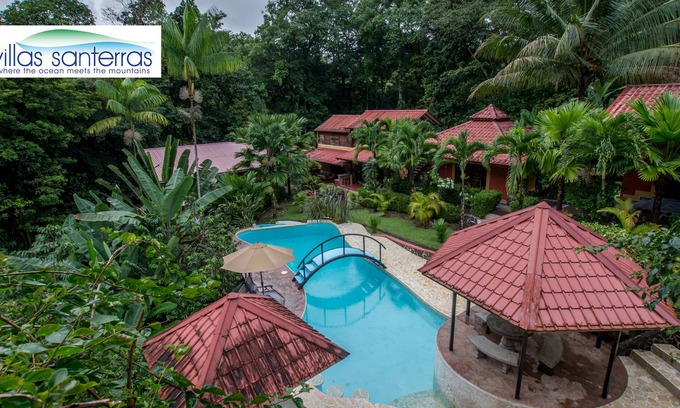 Ballena Hotel | 5 Villas privadas, auténticas, de estilo español.