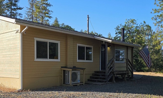 Colfax Cabaña | Your Perfect Nature Getaway: Secluded Cottage in the Sierra Foothills