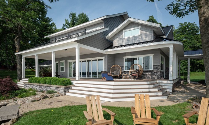 Paw Paw Casa | Your Perfect Southwest Michigan Lakehouse Getaway