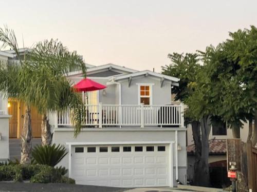 Avila Beach Apartamento | Your place at the beach!