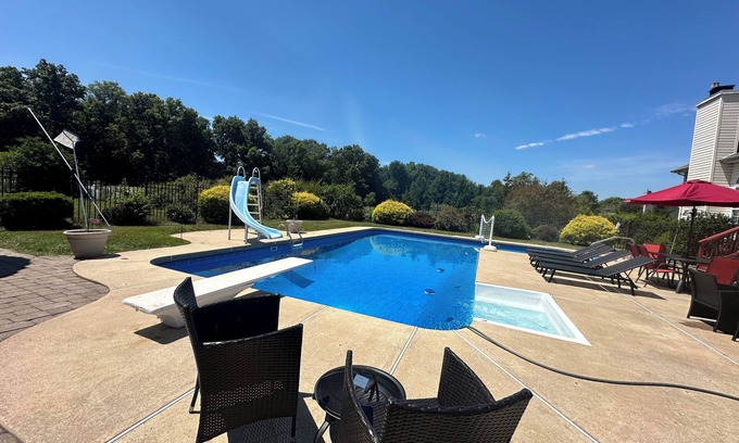 Baptistown Casa | Your Premiere Event Destination on 3.5 Acres of Tranquil Bliss