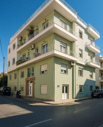 Karpenisi Apartamento | Your refuge overlooking port 6A