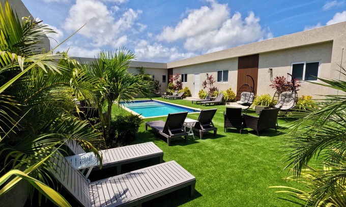 Montana Apartamento | Your Tropical Home! Pool, Terrace. You are only 5 min by car from the #1 beaches