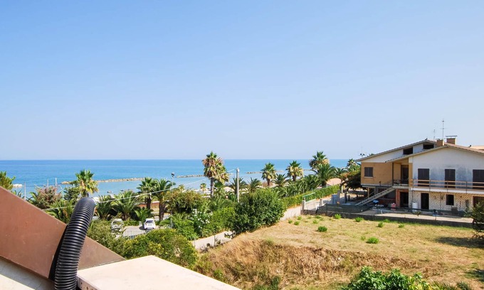 Campofilone Apartamento | Alojamiento de 1 habitaciones en Tre Camini