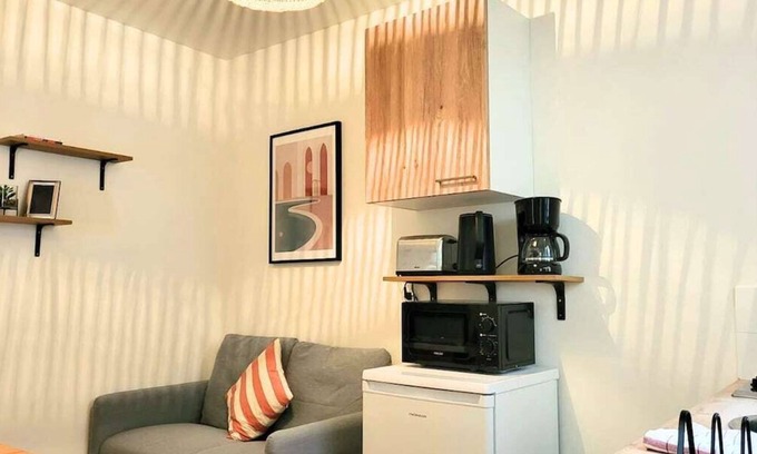 Ivry-port Apartamento | Your ZenDay Studio is waiting for you! Located just 1 minute from the bus and 10 minutes from Paris