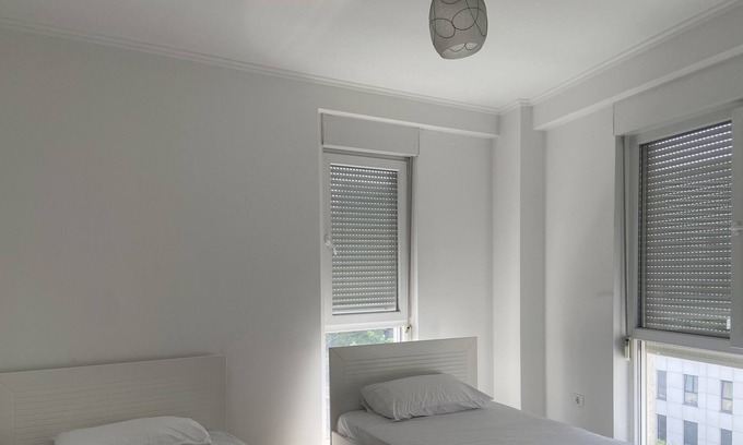 Tirana Apartamento | YourHome 21
