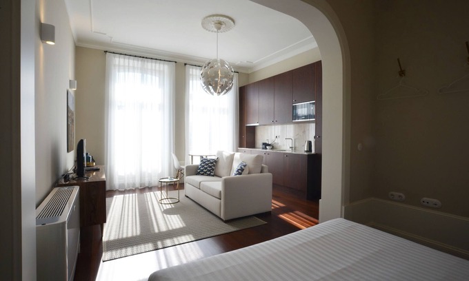 Centro / Baixa Apartamento | YOUROPO - Market