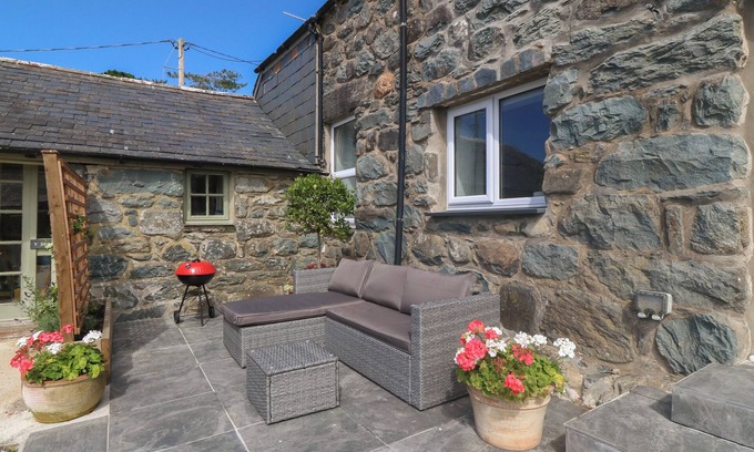 Dyffryn Ardudwy Cabaña | Yr Ysgubor