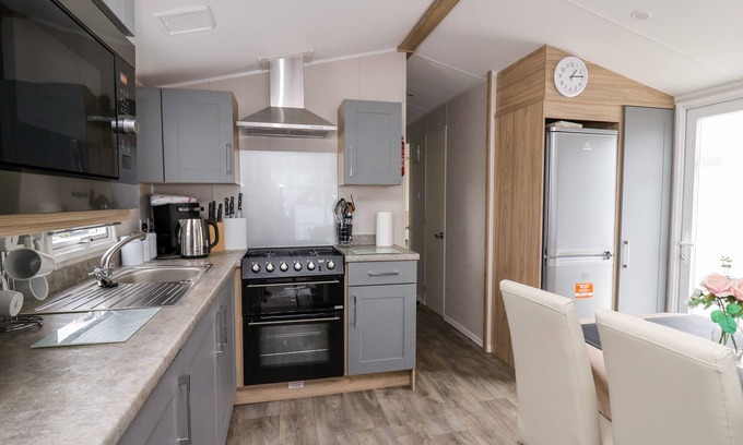 Borth Casa | Ystwyth 26