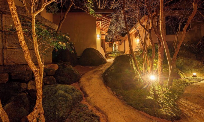 Yufuin Onsen Casa | Yufuin Rakuyu