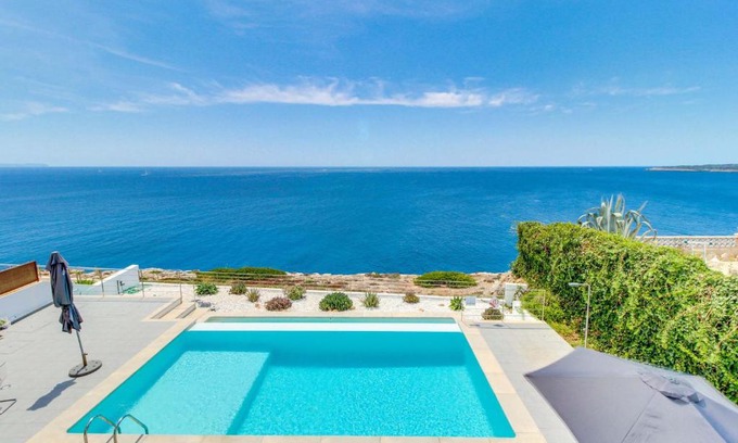 Cala Pi Villa | YupiHome Villa Azul
