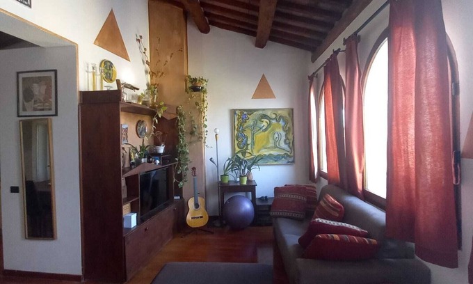 Poggibonsi Apartamento | YURI HOUSE - CIN IT052022C2JL7W5NYU