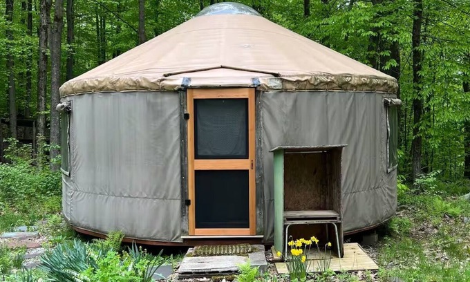 Middlebury Apartamento | Yurt in Middlebury, Vermont