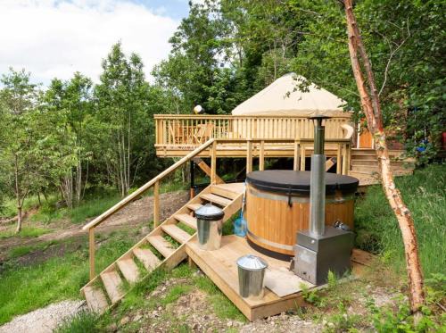 Ripon Otro | Yurtshire Eavestone Lake - Beech