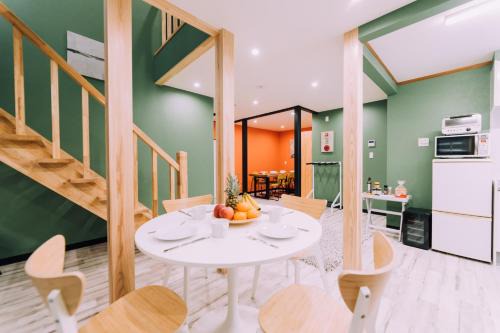 Yuzawa-machi Apartamento | Yuzawa Onsen Lodge 1min to LIFT A House
