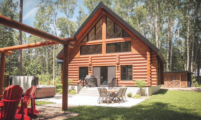 Mauricie Chalet De Esquí | ZÉNITH / with SPA, Summun De La Détente