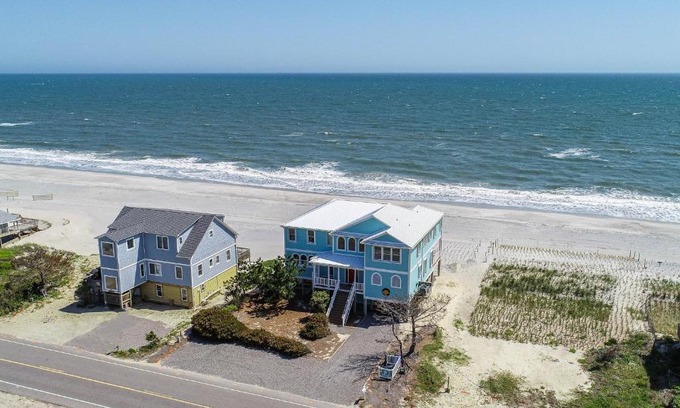 Oak Island Casa | Z-Scape