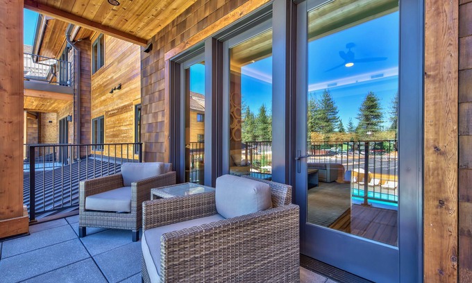 Lakeside Park Apartamento | Zalanta Resort at the Village