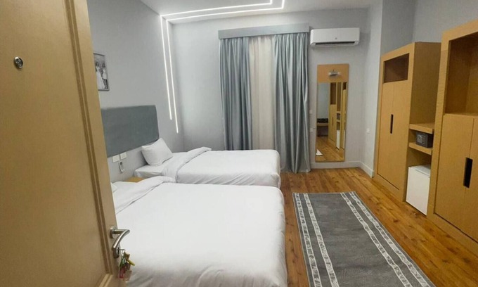 Gezira Hotel | Zamalek House Hotel Deluxe Double Room