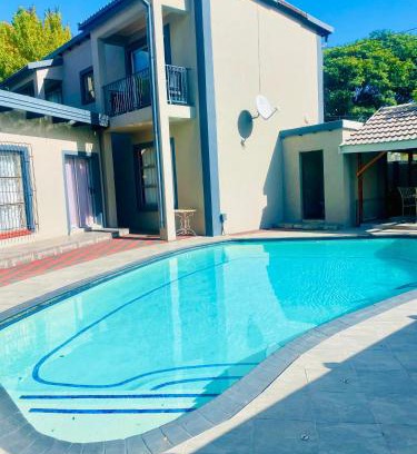 Newcastle Casa | Zamambongi Guest Houses & Spa
