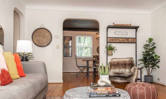 Mount Lookout Condominio | Zan Court Unit 1 · Mt Lookout Hideaway