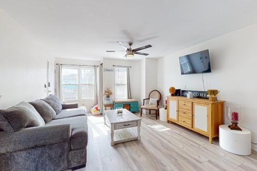 Mission Beach Casa | Zanzibar Retreat