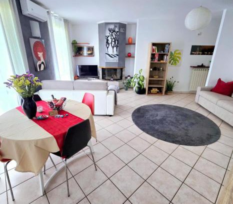 Brusimpiano Apartamento | ZARA HOUSE - Lake and Pet Friendly